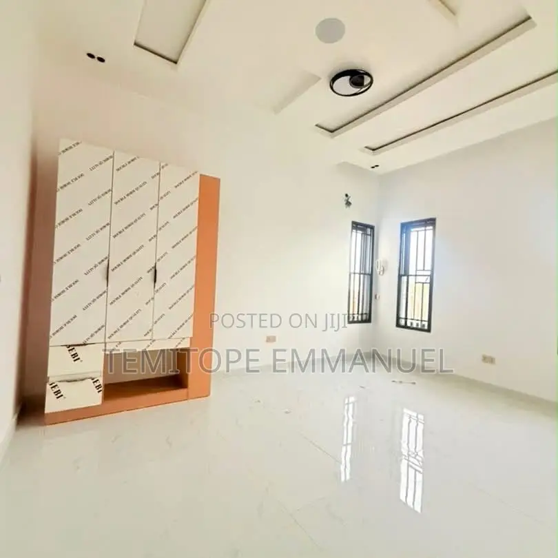 Furnished 4bdrm Apartment in Ikeja GRA for sale