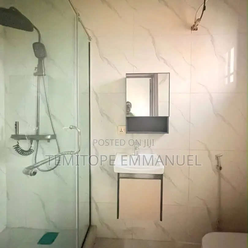 Furnished 4bdrm Apartment in Ikeja GRA for sale