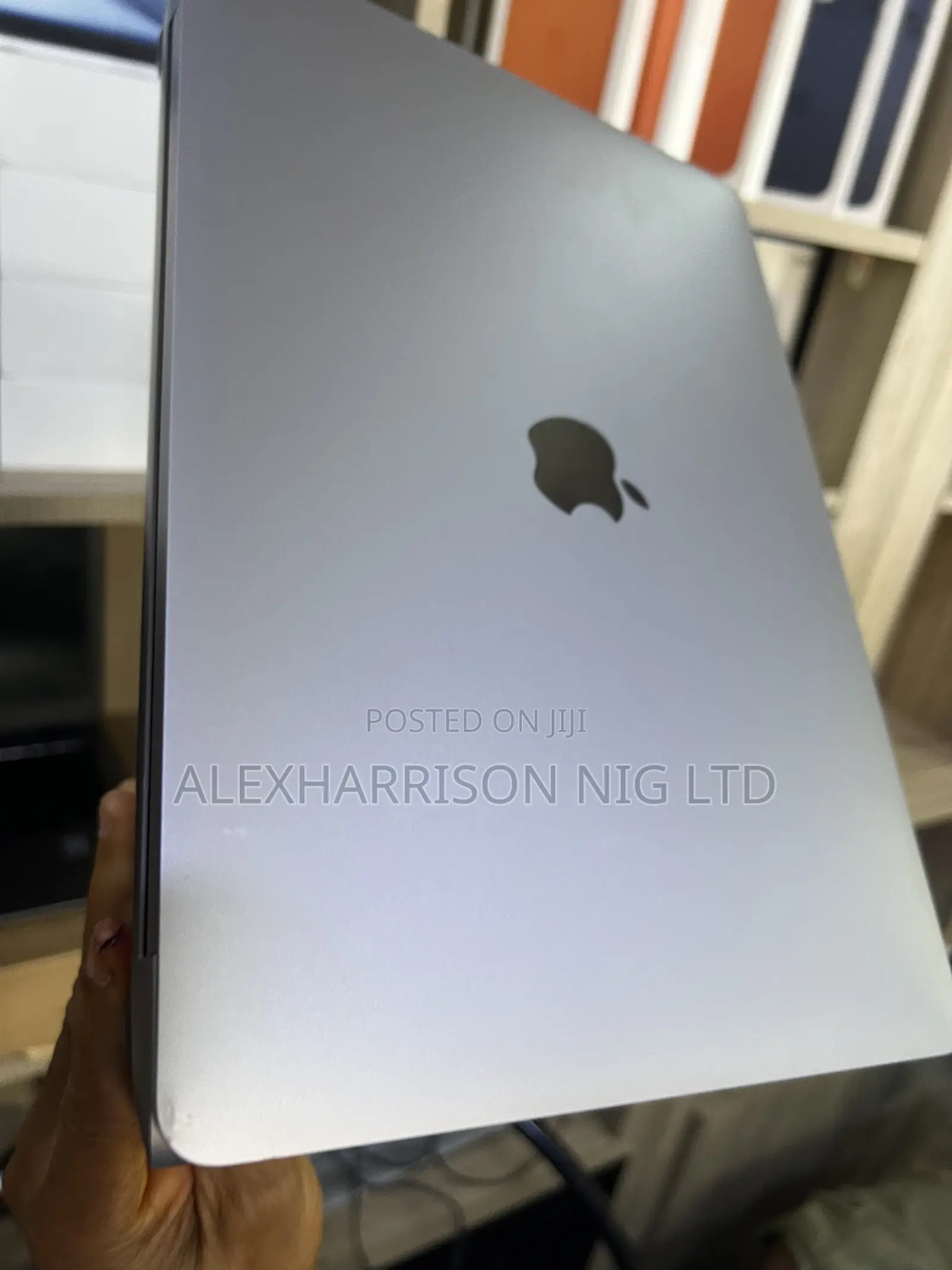 Laptop Apple MacBook Pro 2020 M1 8GB Apple M1 Pro SSD 256GB