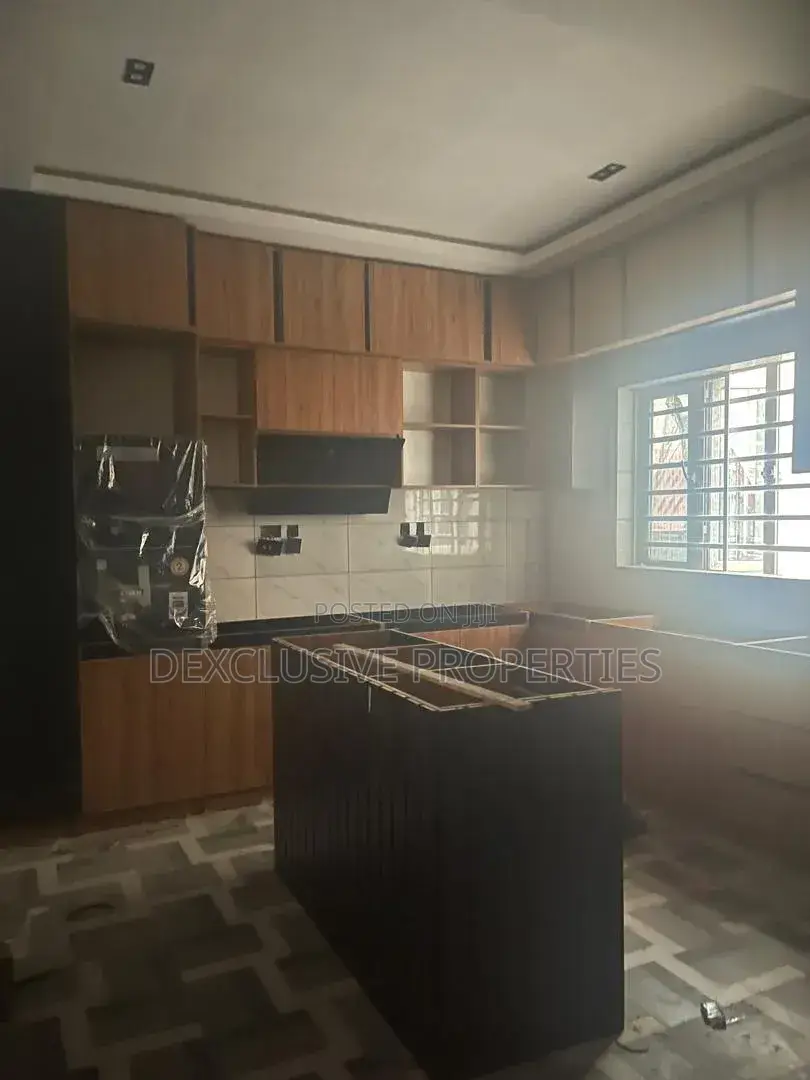 4bdrm Duplex in Off Emmanuel Keshi, GRA Phase 2 Shangisha for sale