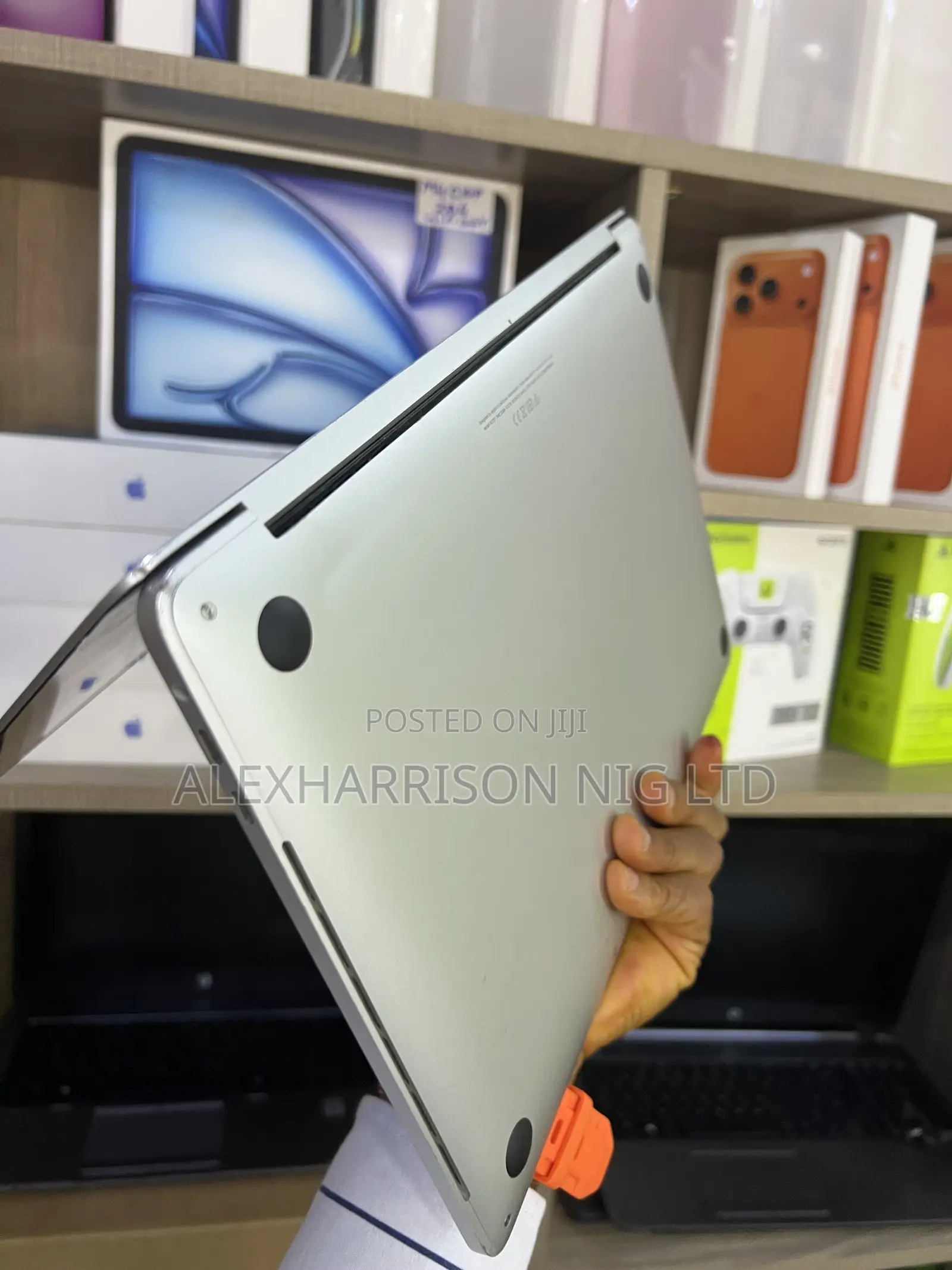 Laptop Apple MacBook Pro 2018 8GB Intel Core i5 SSD 256GB