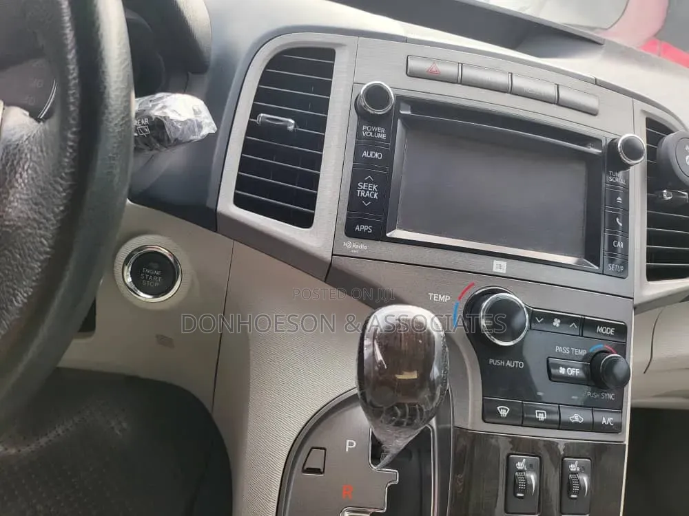 Toyota Venza 2014 Silver