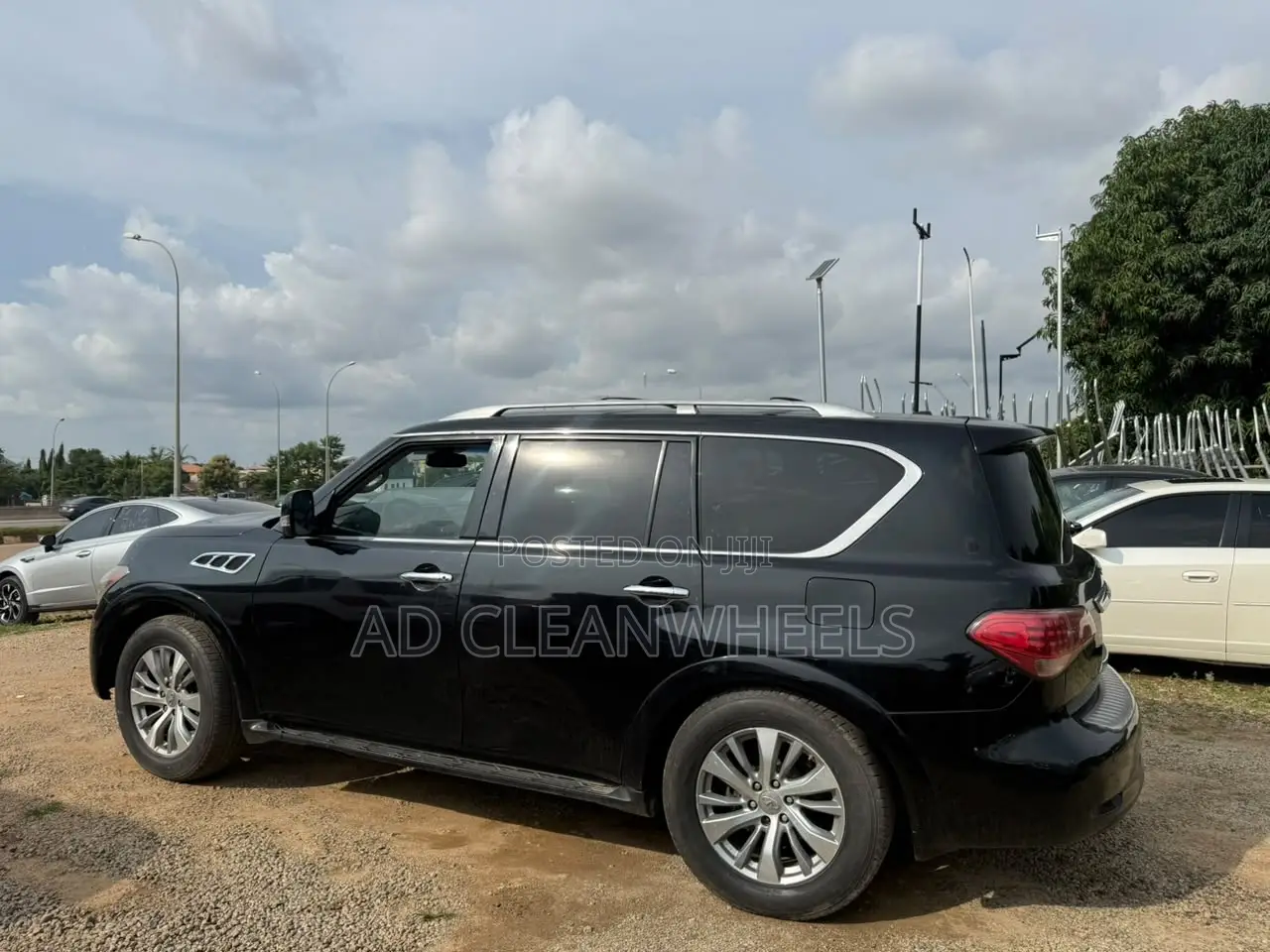 Infiniti QX56 2013 Black