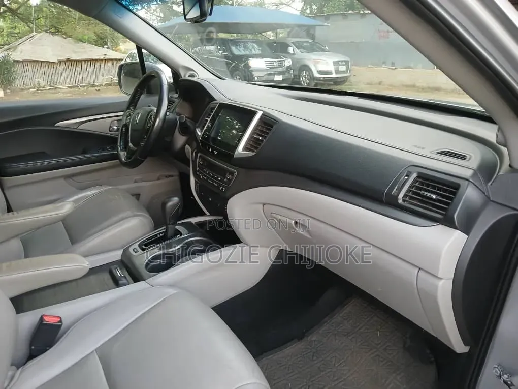 Honda Pilot EX 4dr SUV 4WD (3.5L 6cyl 5A) 2016 Silver