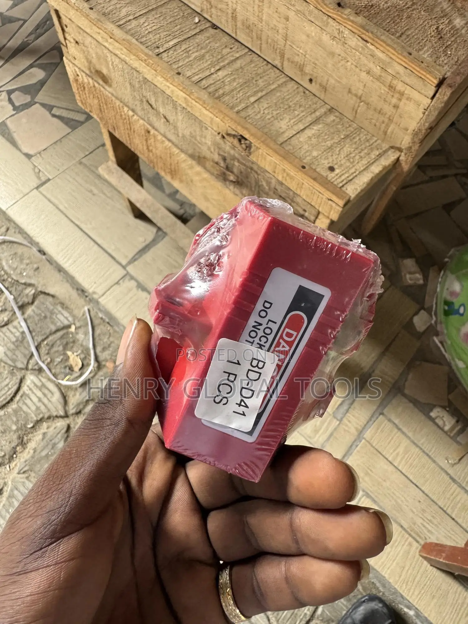 Valve Lockout Device (LOTO Valve Lockout)