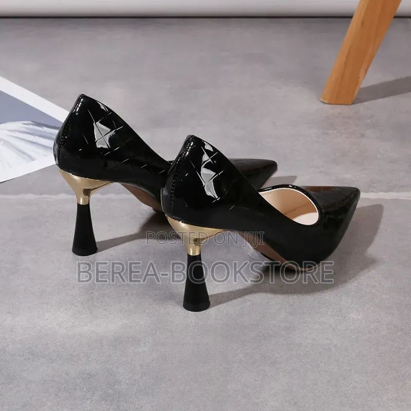 Executive Female Shoe