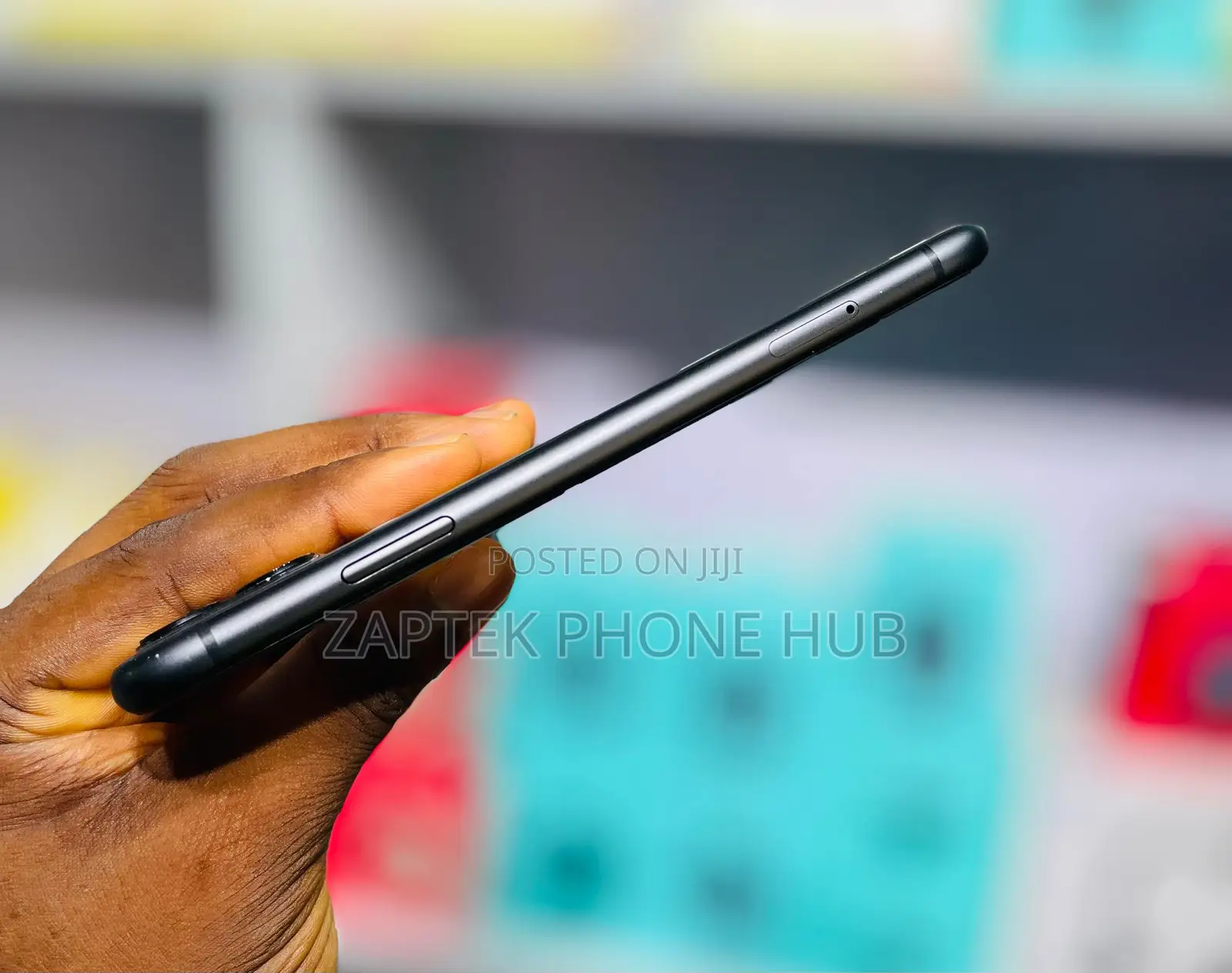 Apple iPhone 11 64 GB Black