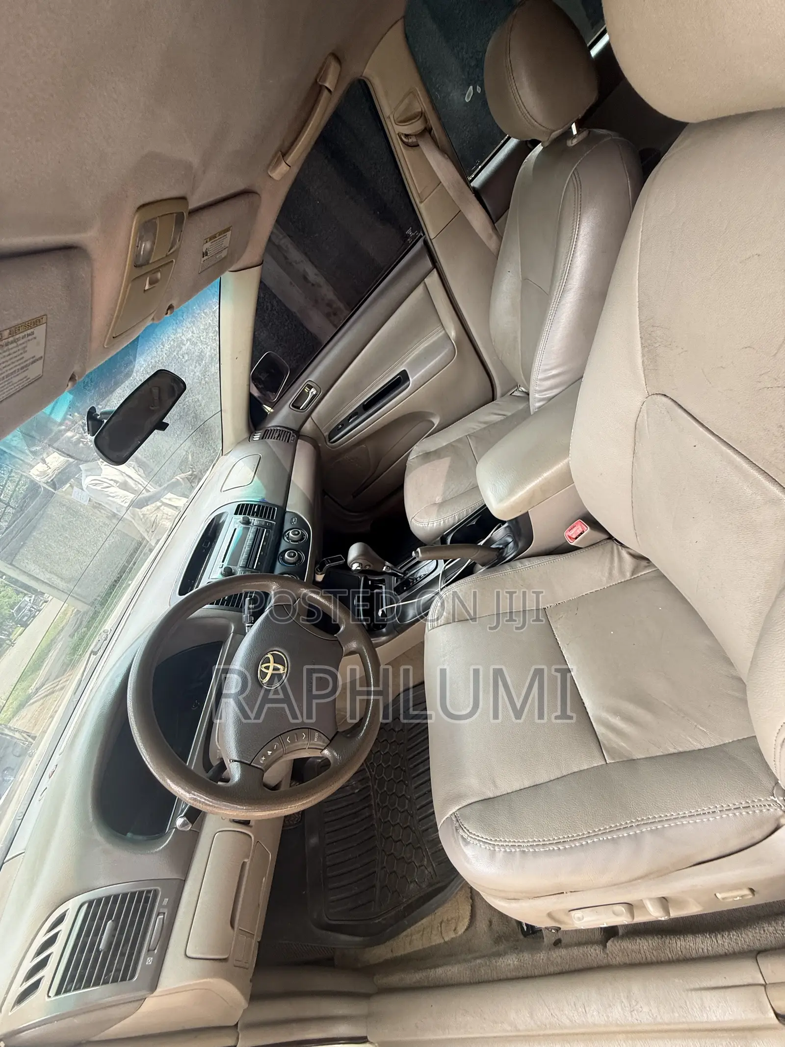 Toyota Camry 2006 Gold