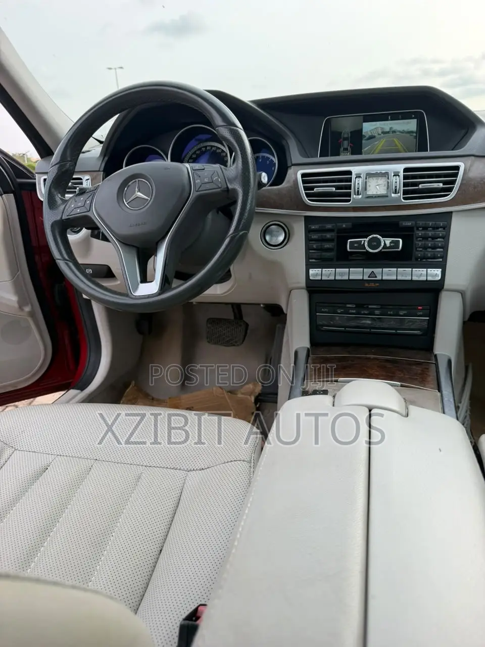 Mercedes-Benz E350 Base 4Matic Sedan AWD (3.5L 6cyl 7A) 2014 Red