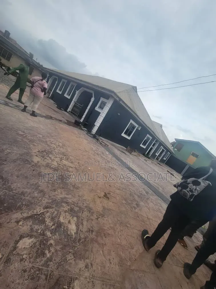 Furnished 2bdrm Block of Flats in Ayobo for rent