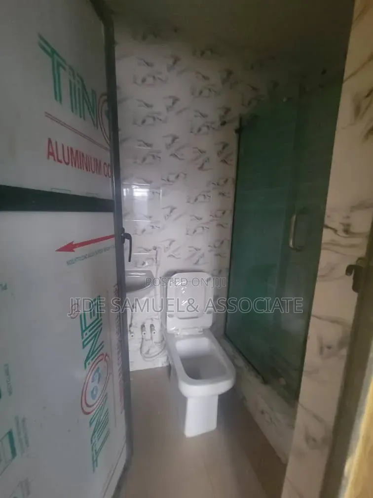 Furnished 2bdrm Block of Flats in Ayobo for rent