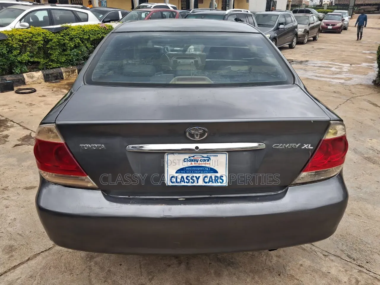 Toyota Camry LE 4dr Sedan (2.4L 4cyl 5A) 2005 Gray