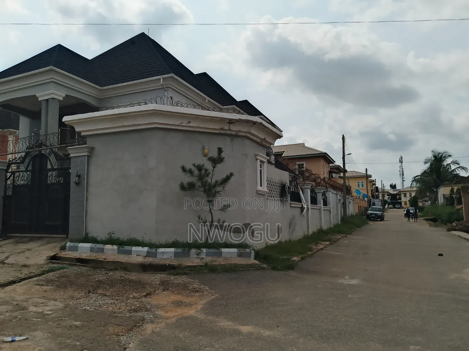 Furnished 4bdrm Duplex in Lokogoma for sale
