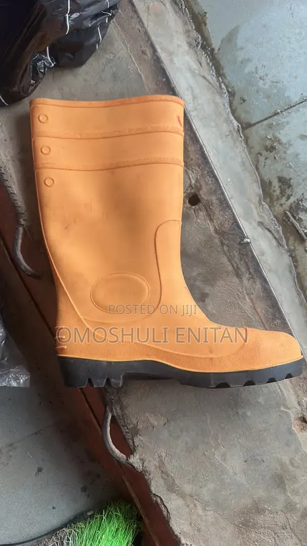 Green /Yellow Trucker Safety Boots