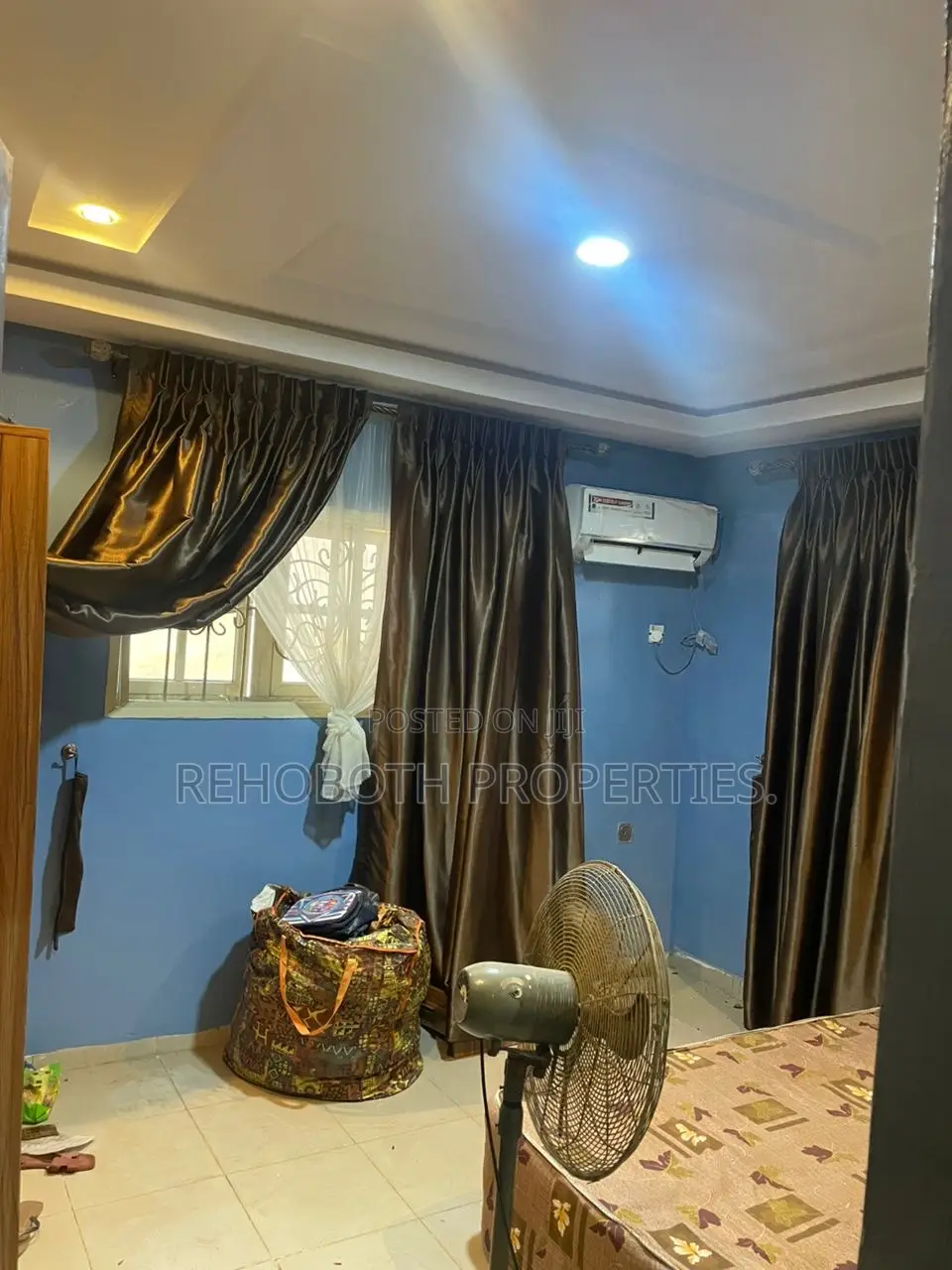 4bdrm Bungalow in Oke Ibukun, Akala Express for rent
