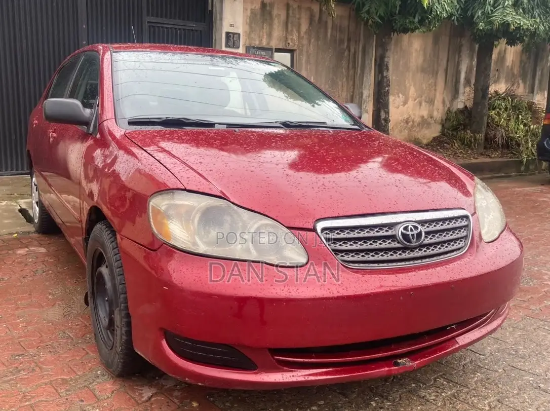 Toyota Corolla 2005 Red