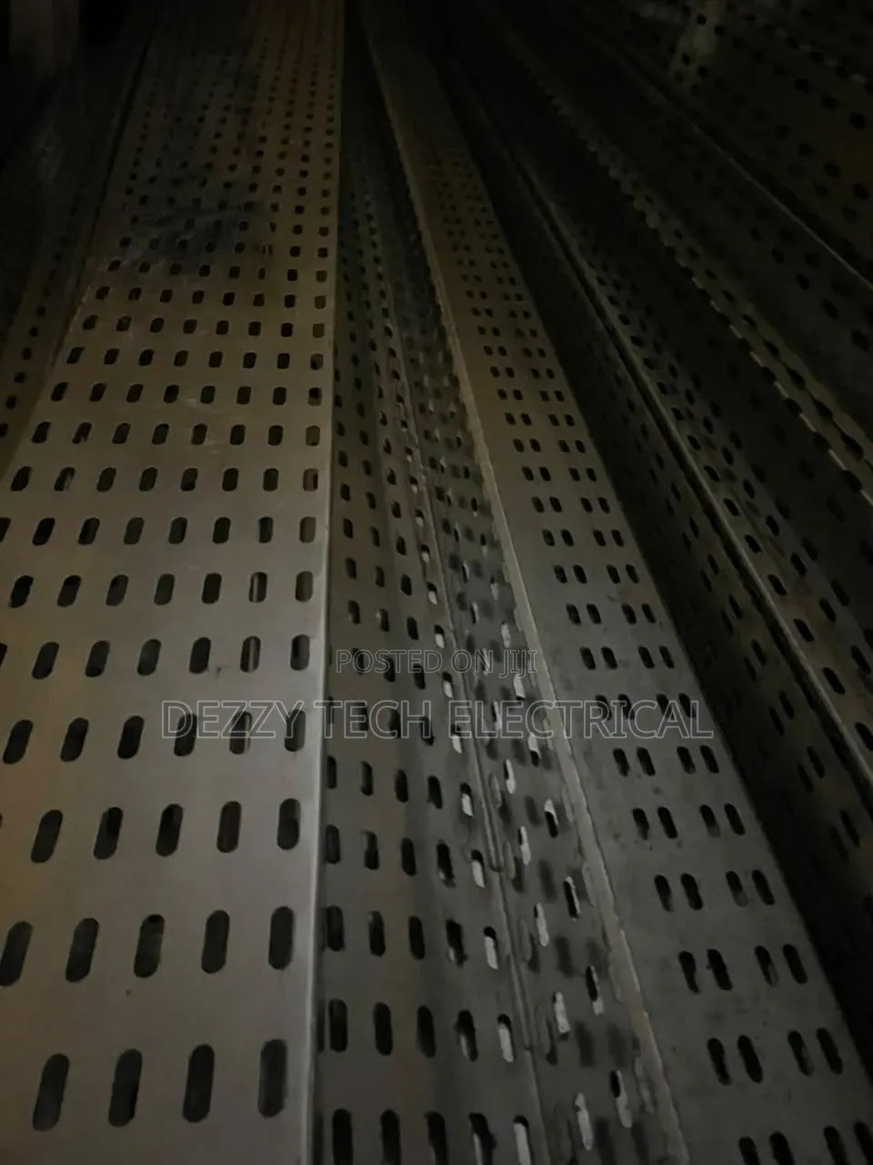 200mmx100mm Cable Tray Pre Galvanized