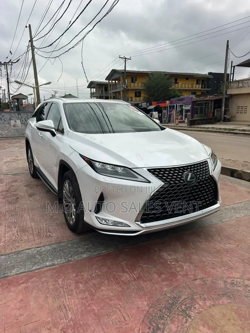 Lexus RX 2023 White