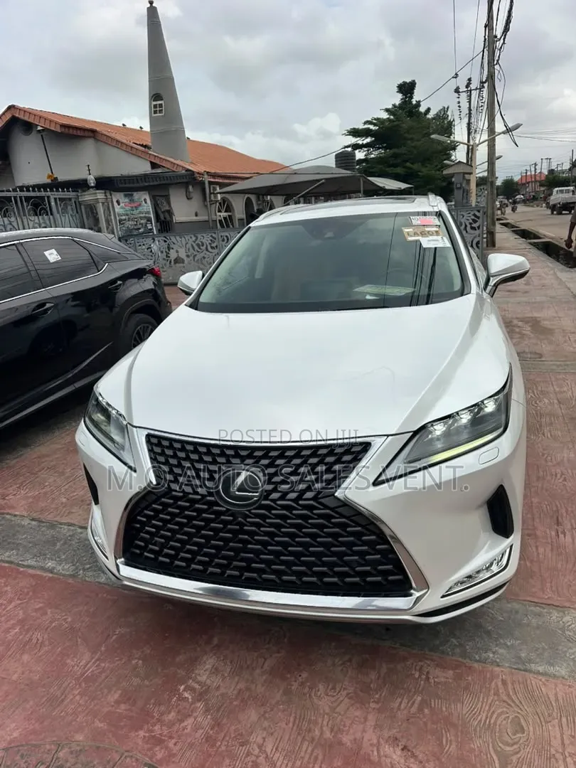 Lexus RX 2023 White
