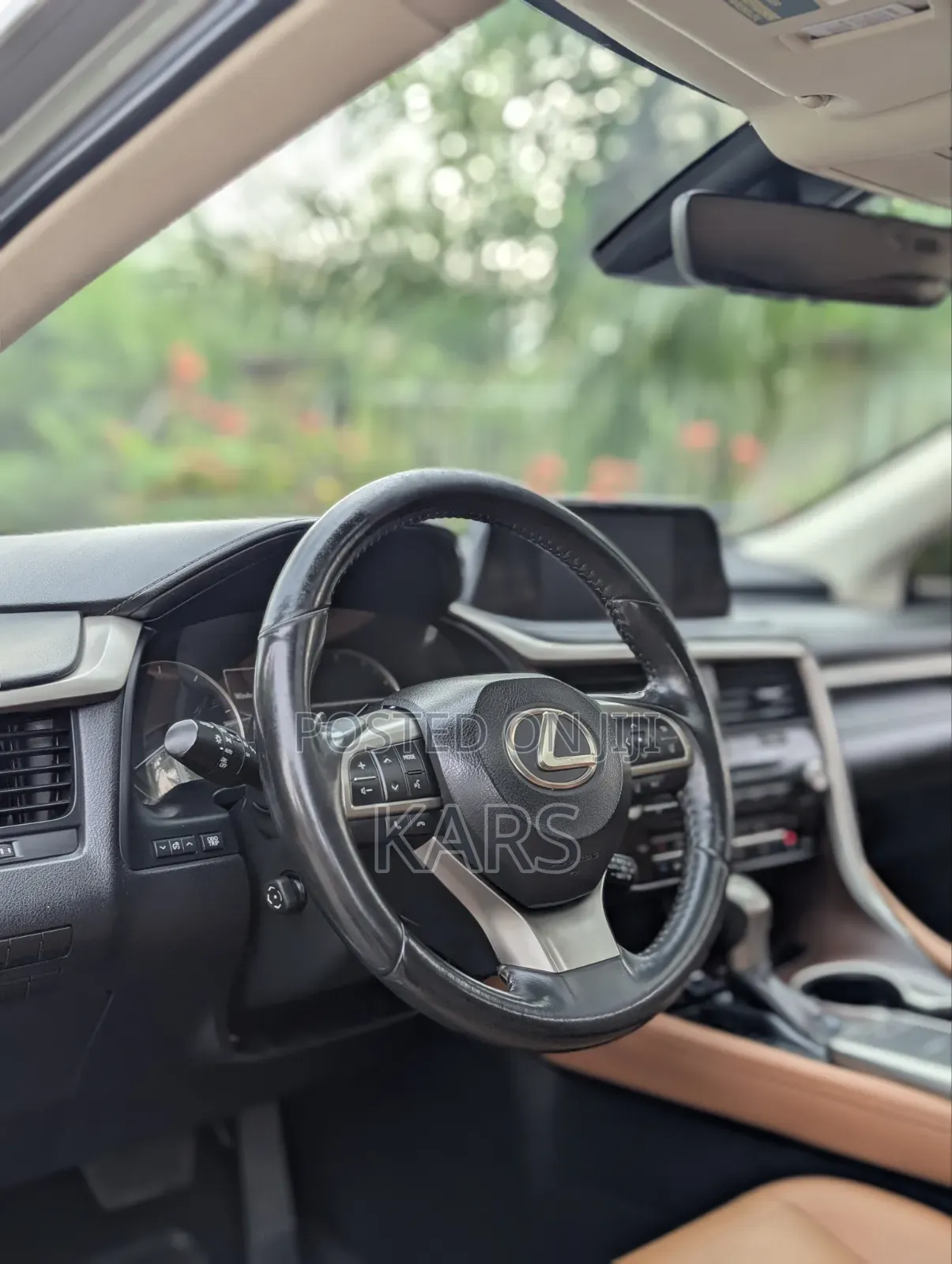 Lexus RX 2022 Gold