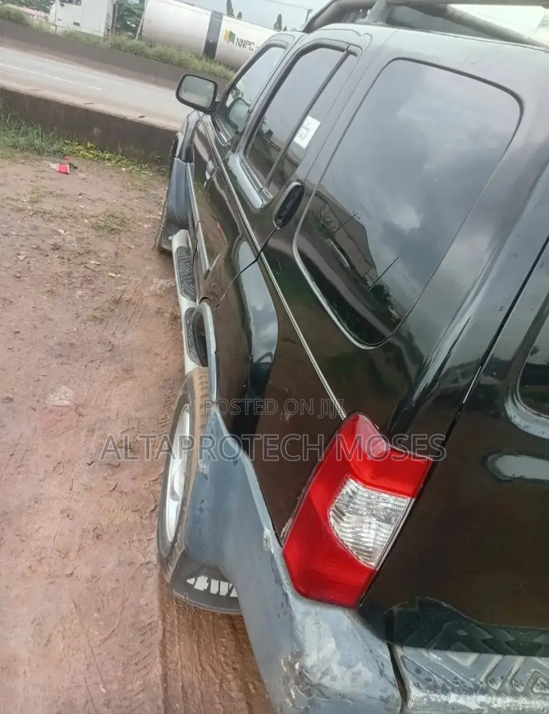 Nissan Xterra 2002 Black