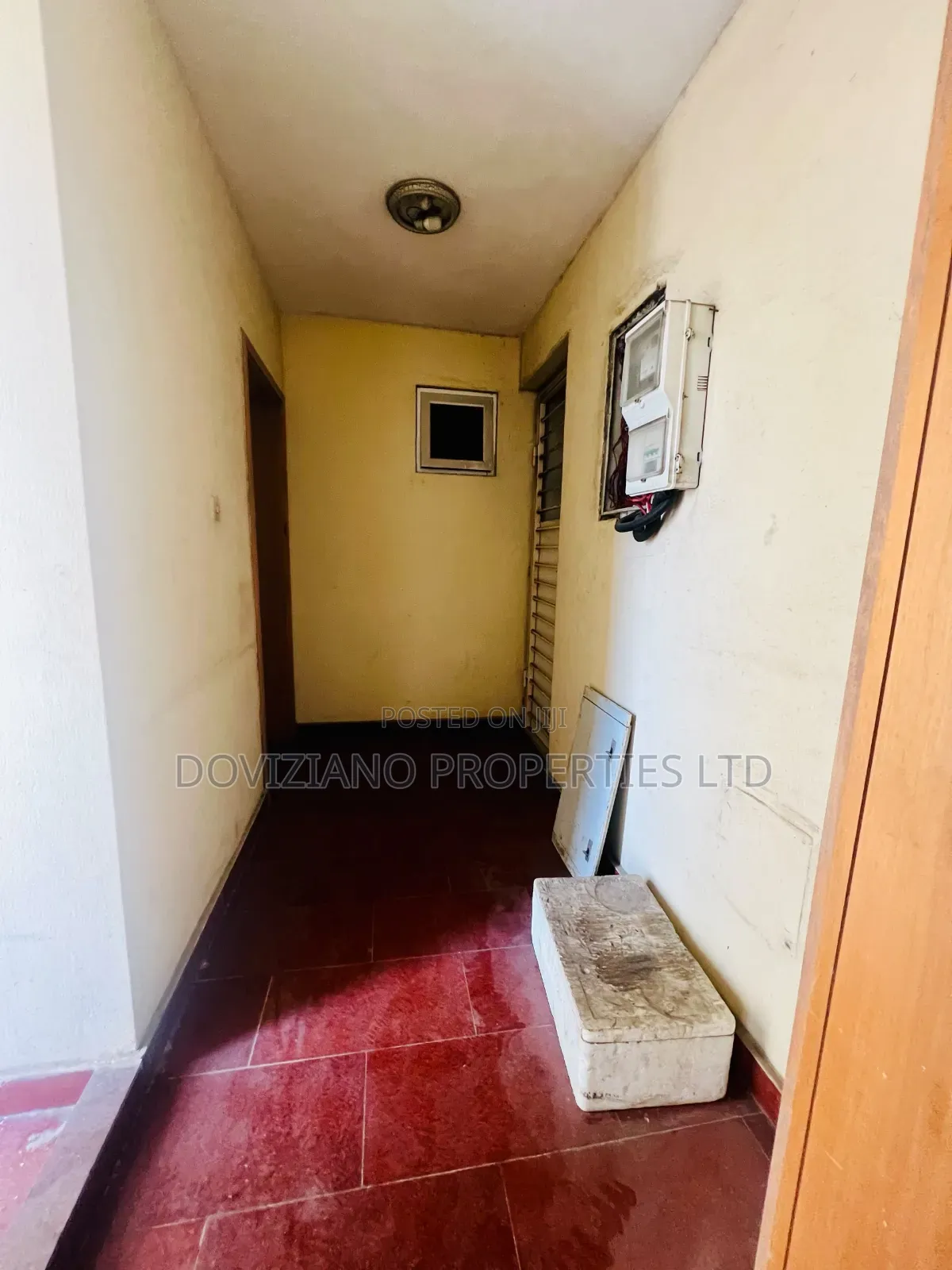 3bdrm Apartment in Lekki Phase 1 for rent