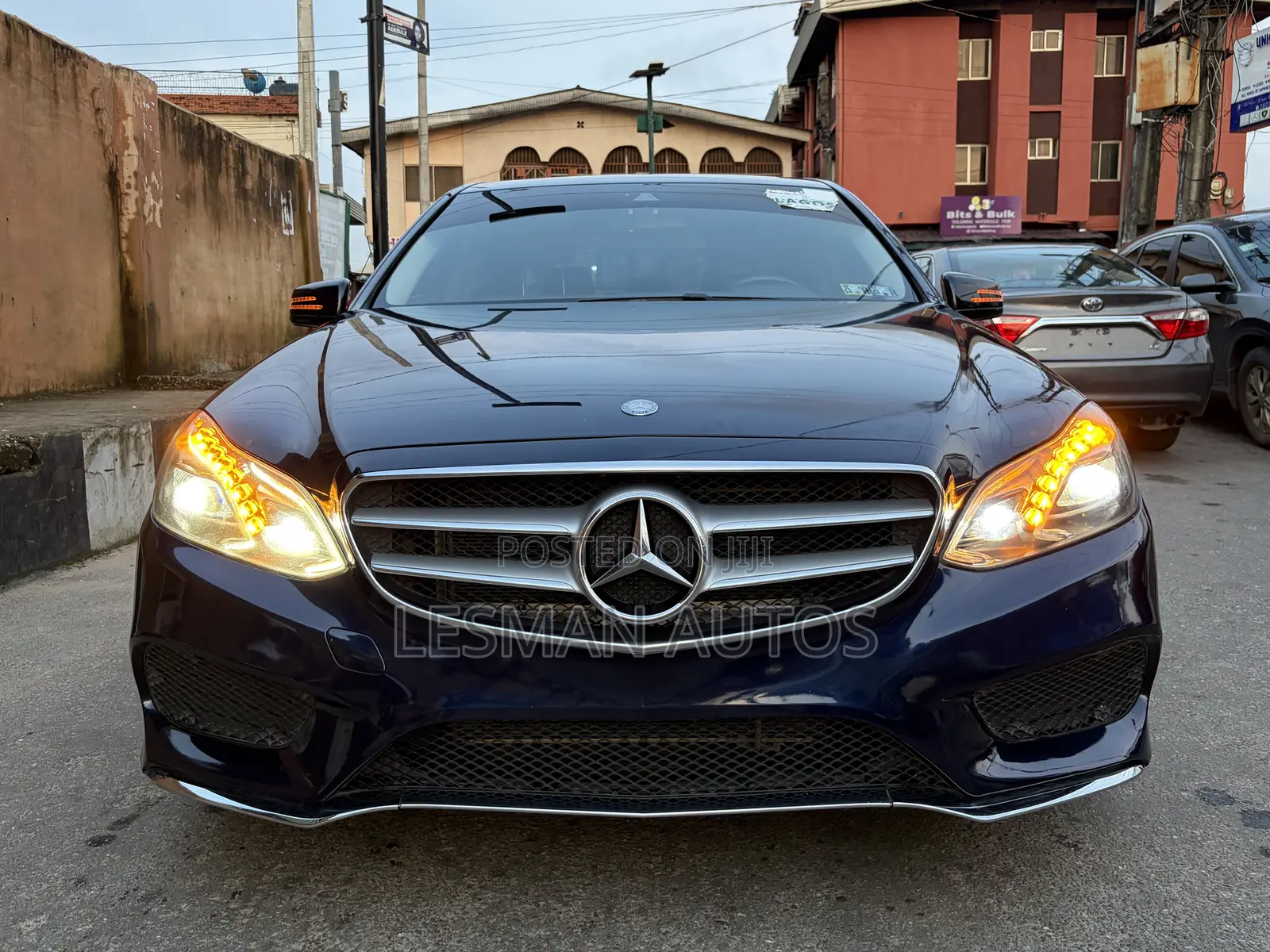 Mercedes-Benz E350 2016 Blue