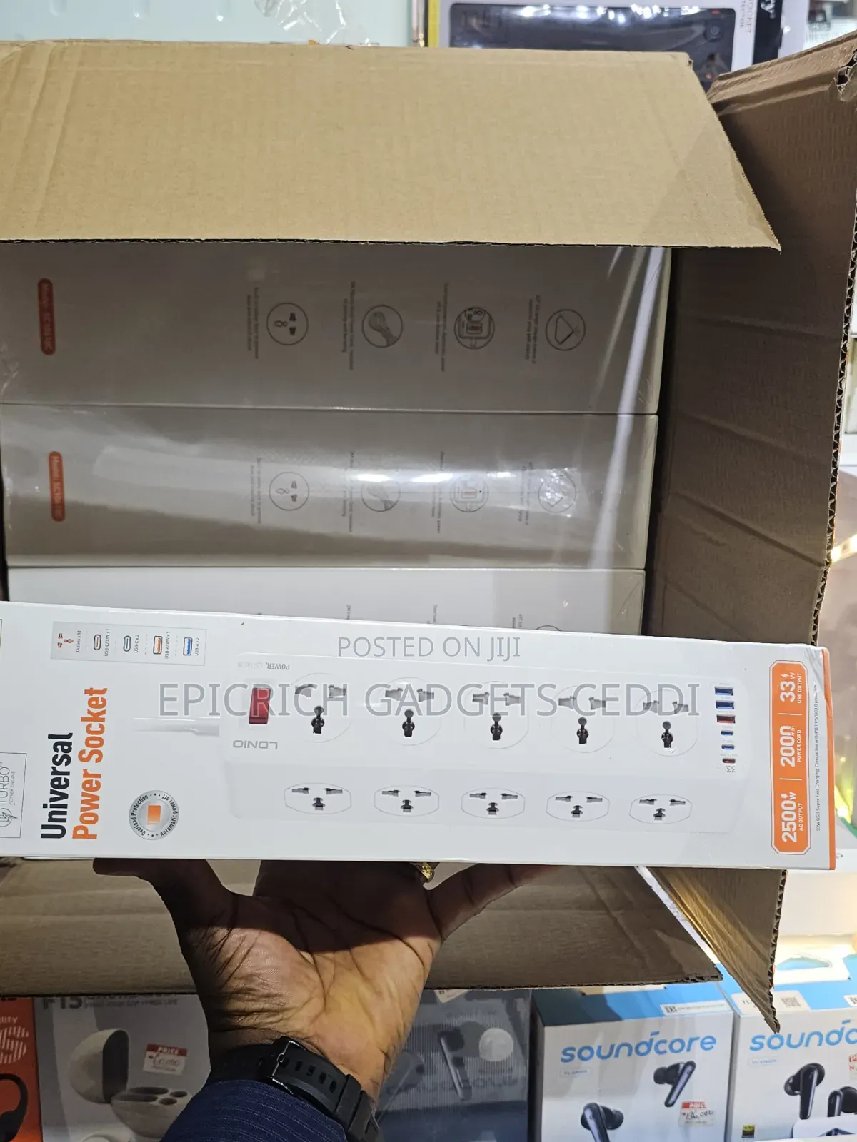 LDNIO Universal Power Socket With 10 Outlets 2500W