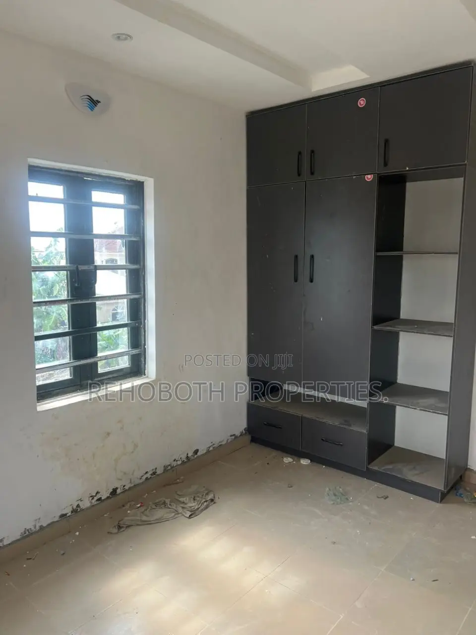 1bdrm Apartment in Akoto Elebu, Akala Express for rent