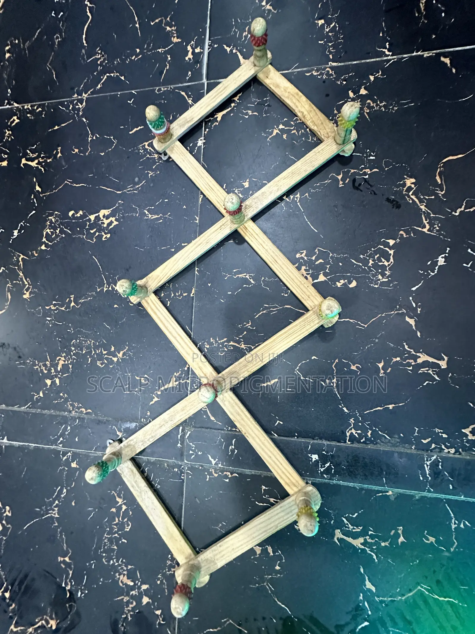 3 Pieces of Expandable Coat Rack/Hanger
