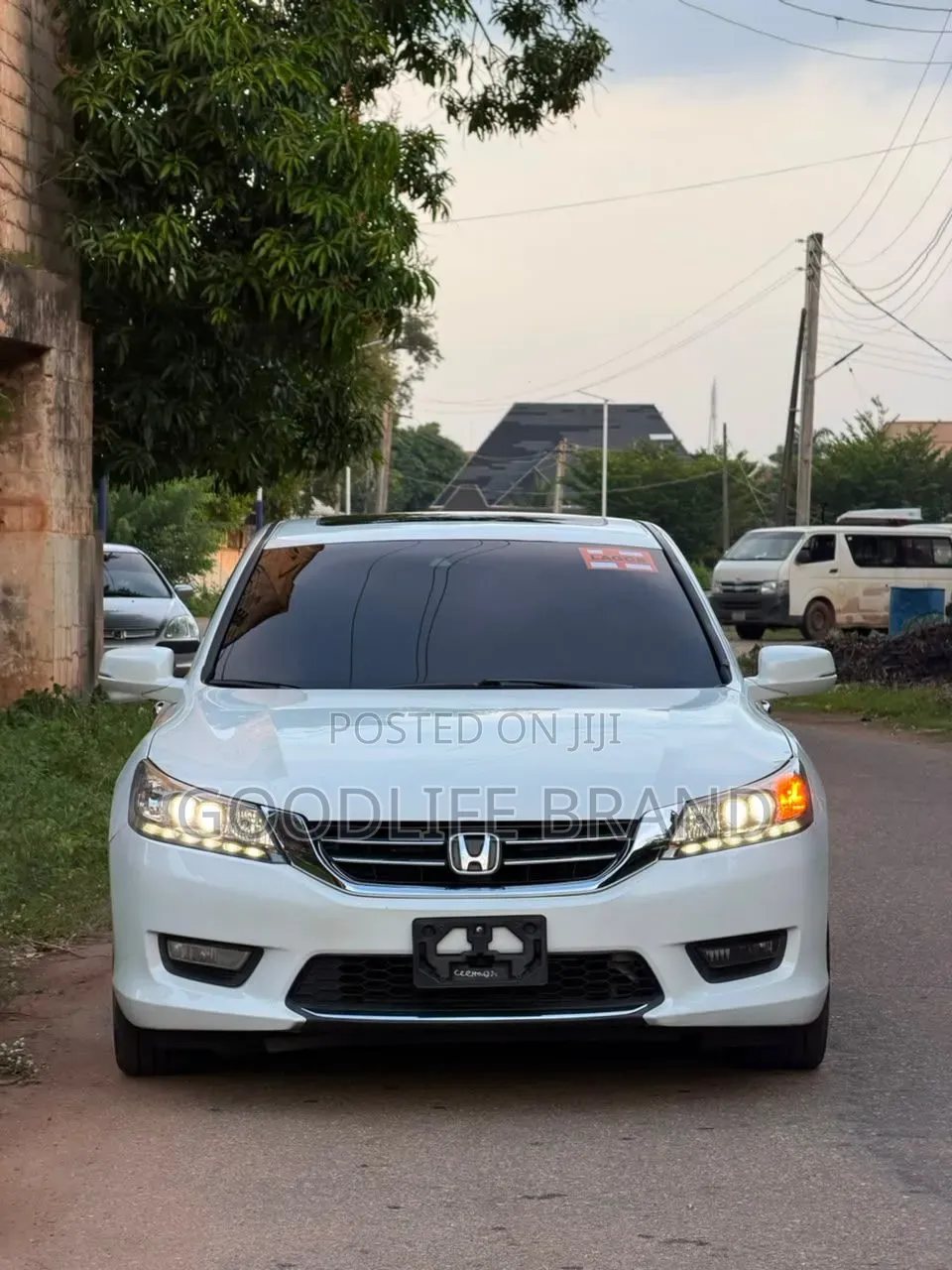 Honda Accord Sport 4dr Sedan (2.4L 4cyl 6M) 2015 Off white