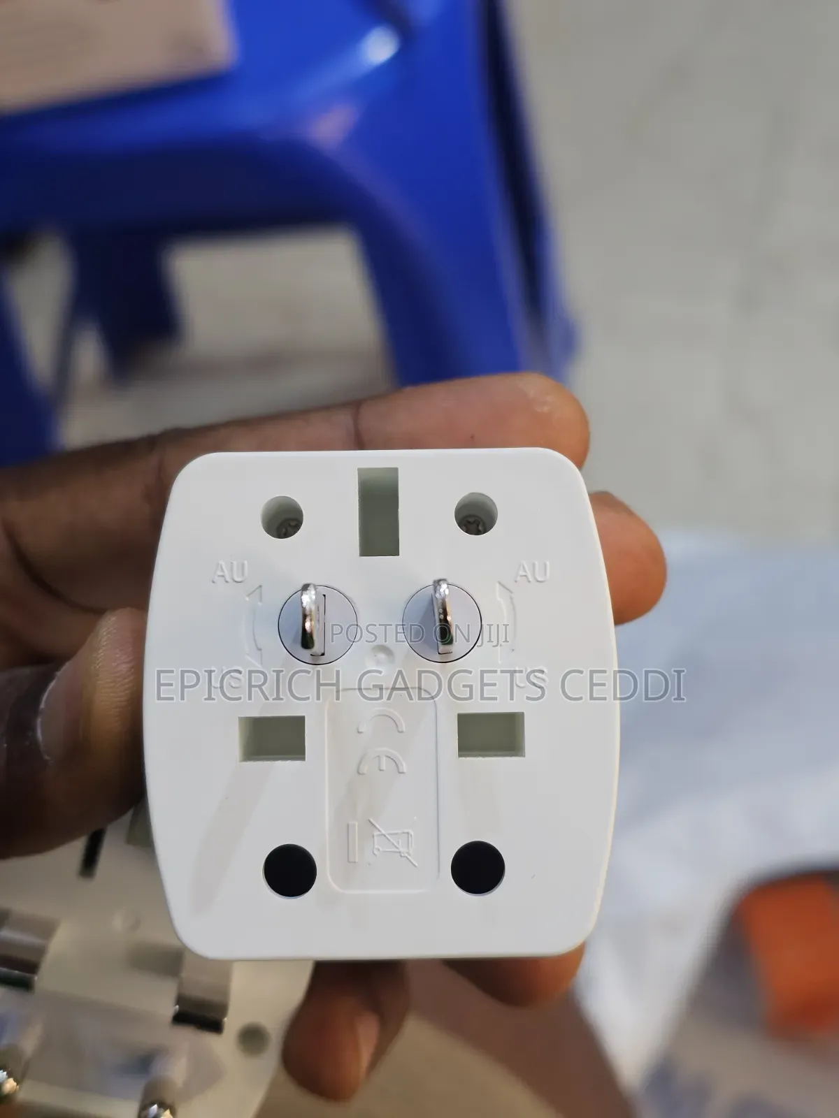LDNIO Universal Travel Adapter UK, US, Australia and Europe