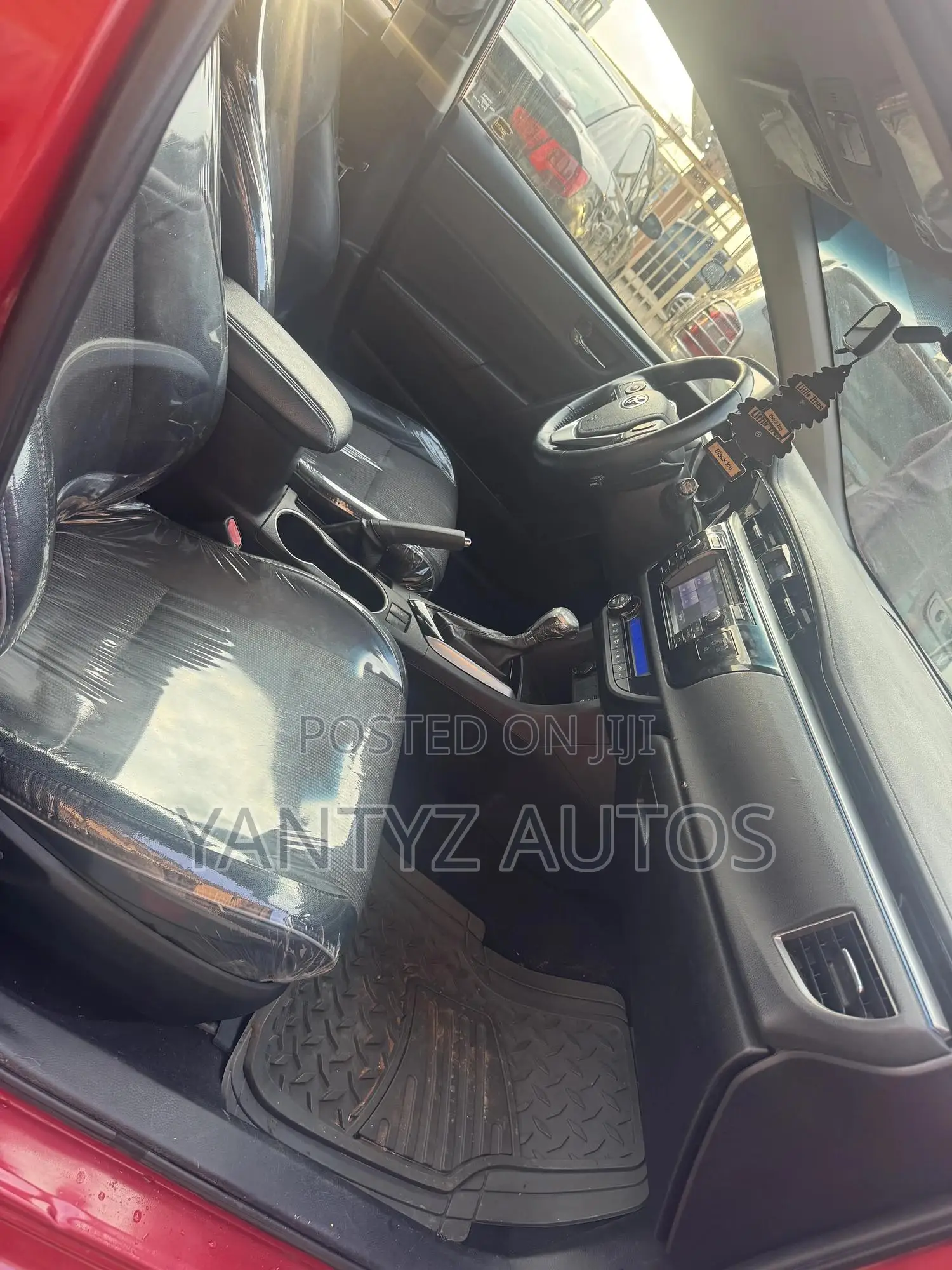 Toyota Corolla S 4dr Sedan (1.8L 4cyl CVT) 2015 Red