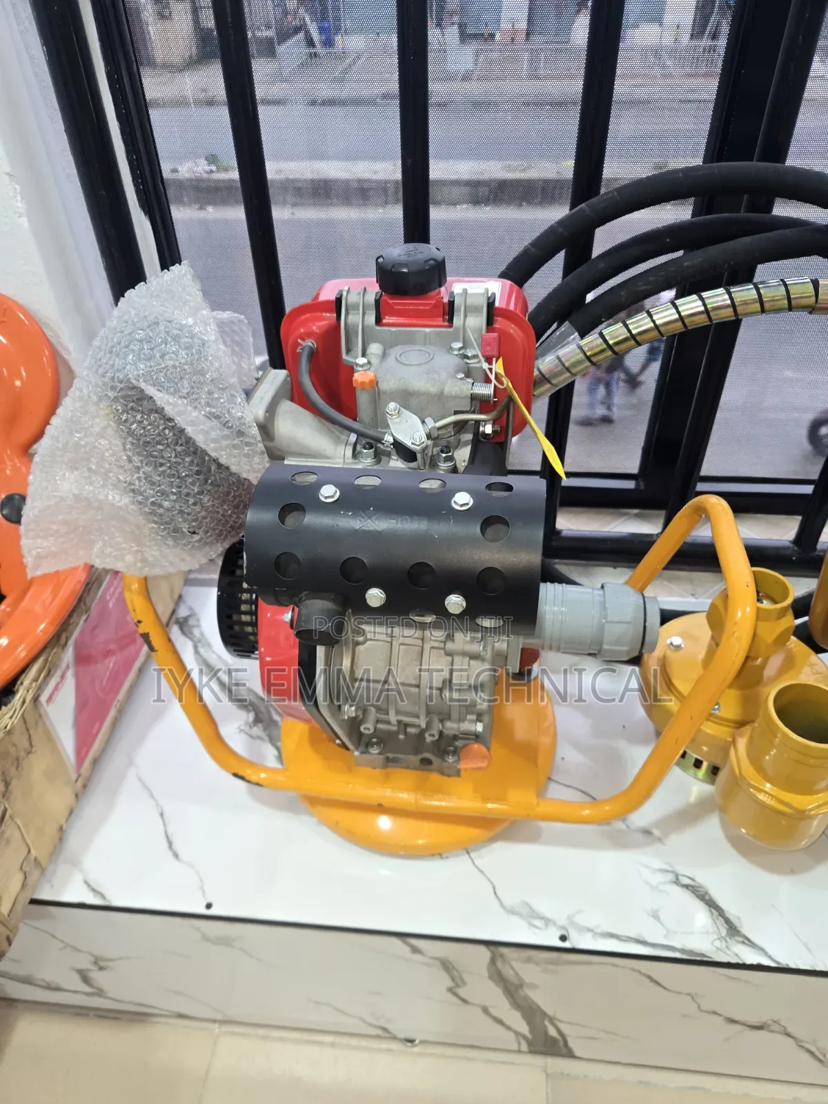 Diesel Poker/Vibrator Machine (With 38mm Hose)