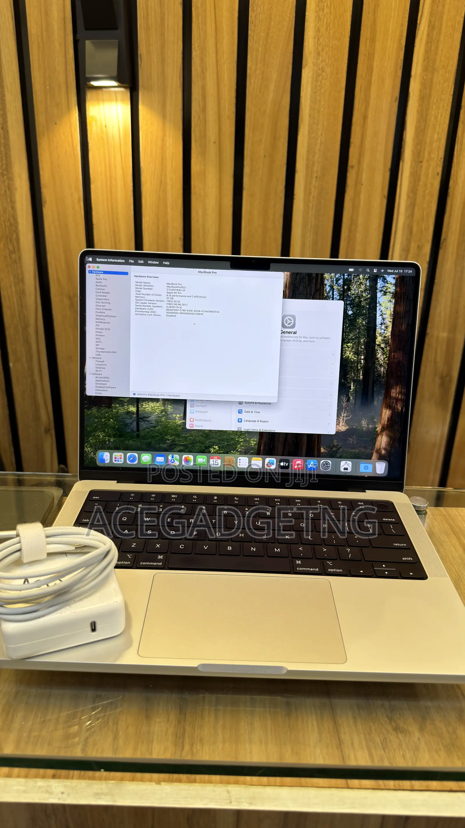 Laptop Apple MacBook Pro 2021 M1 32GB Apple M1 Pro SSD 512GB