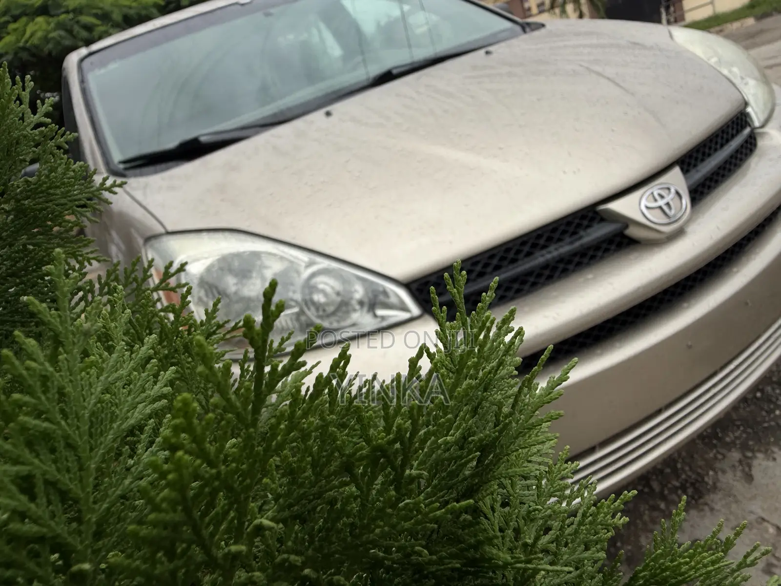 Toyota Sienna CE FWD (3.3L V6 5A) 2004 Gold
