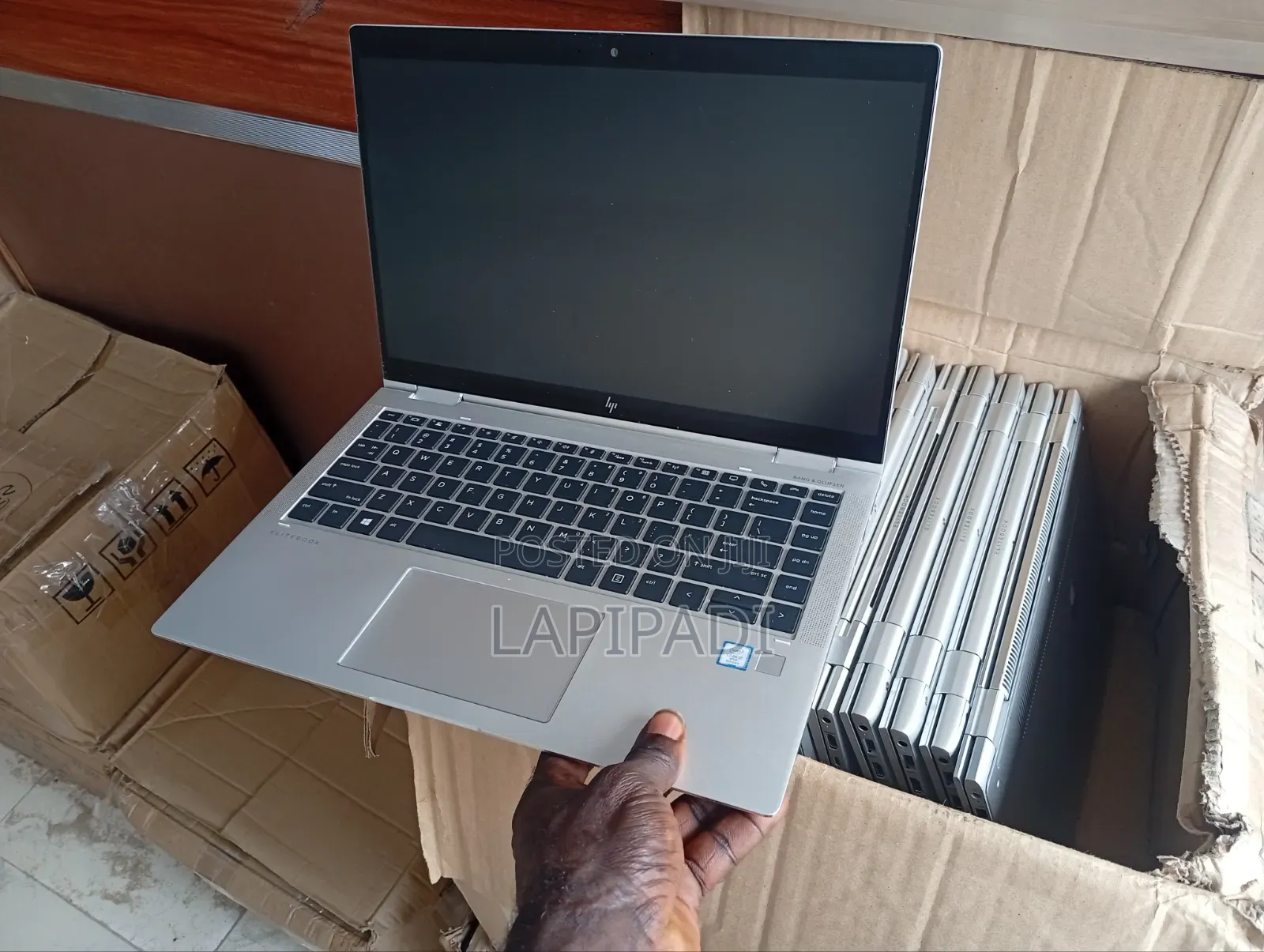 Laptop HP EliteBook 1040 G6 8GB Intel Core i7 SSD 256GB