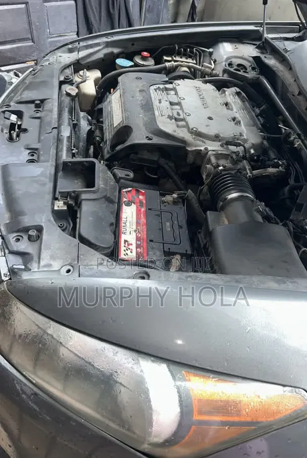 Toyota Camry 2018 Gray