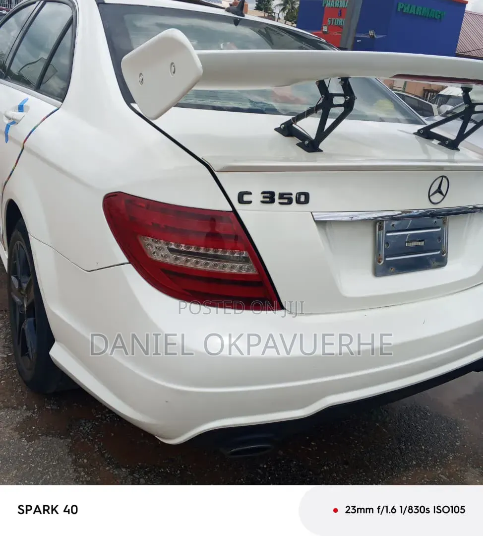 Mercedes-Benz C300 2008 White