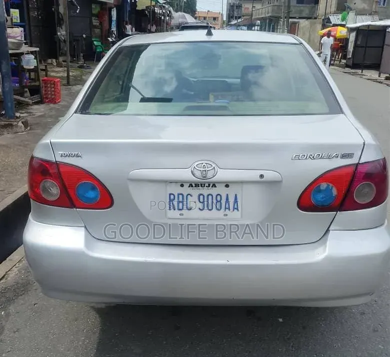 Toyota Corolla 1.4 Sol Combi 2005 Silver