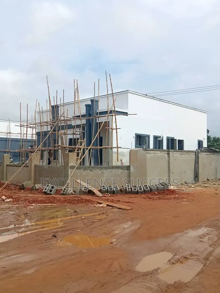3bdrm Bungalow in Frontier, Ipaja Road for sale