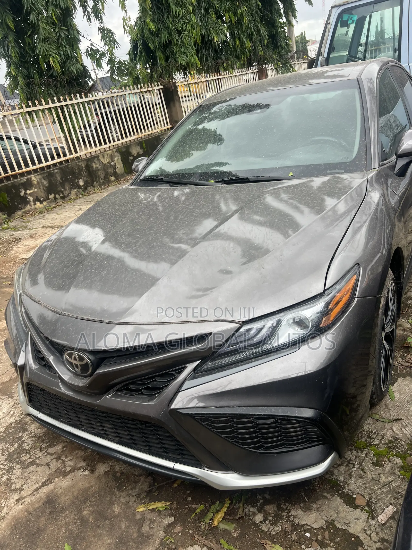 Toyota Camry XSE FWD (2.5L 4cyl 8AM) 2018 Gray
