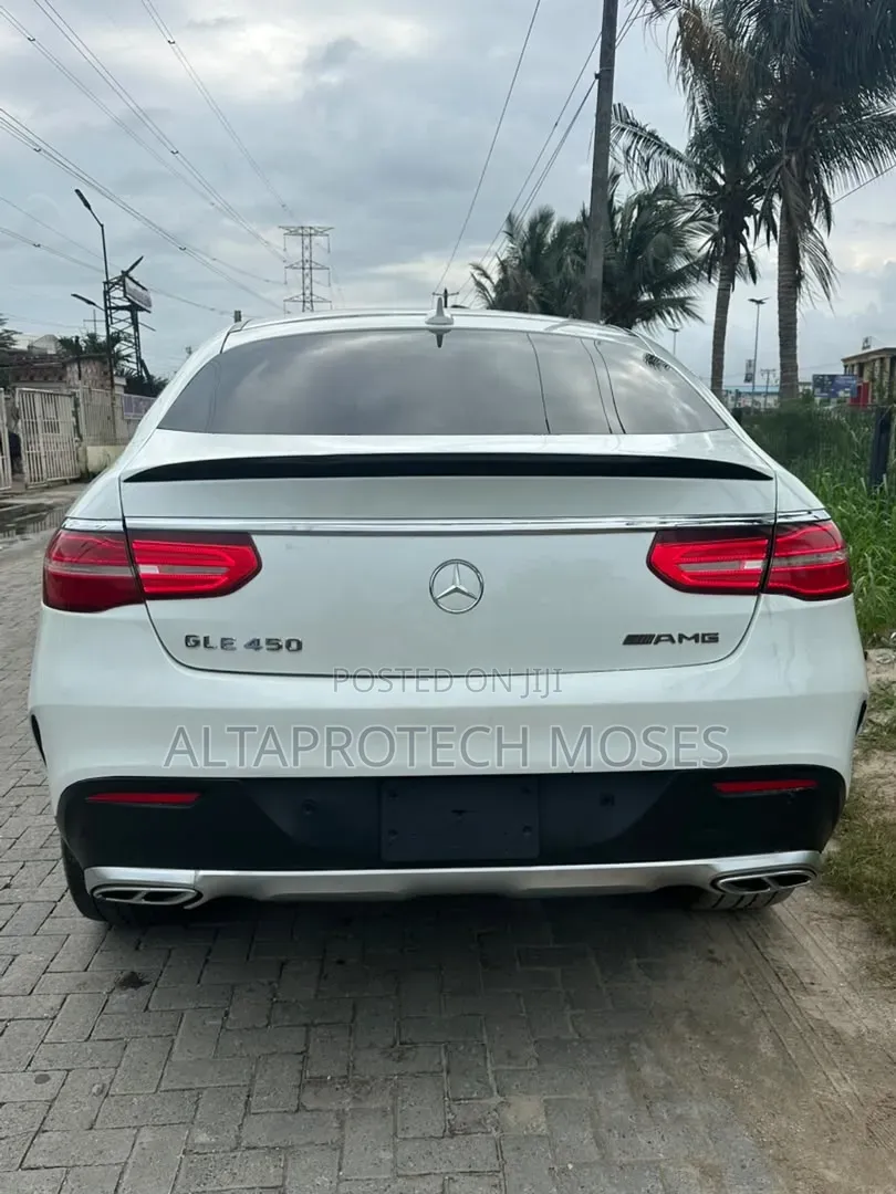 Mercedes-Benz GLE-Class 2016 White