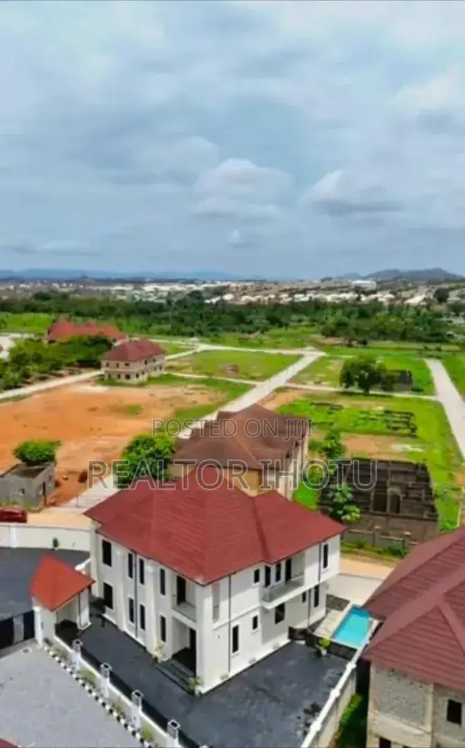 4bdrm Duplex in Lokogoma for sale