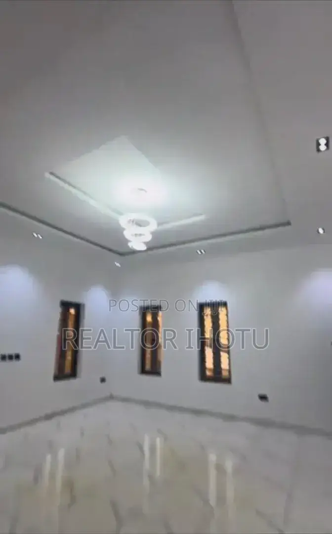4bdrm Duplex in Ipent 2 Estate, for sale