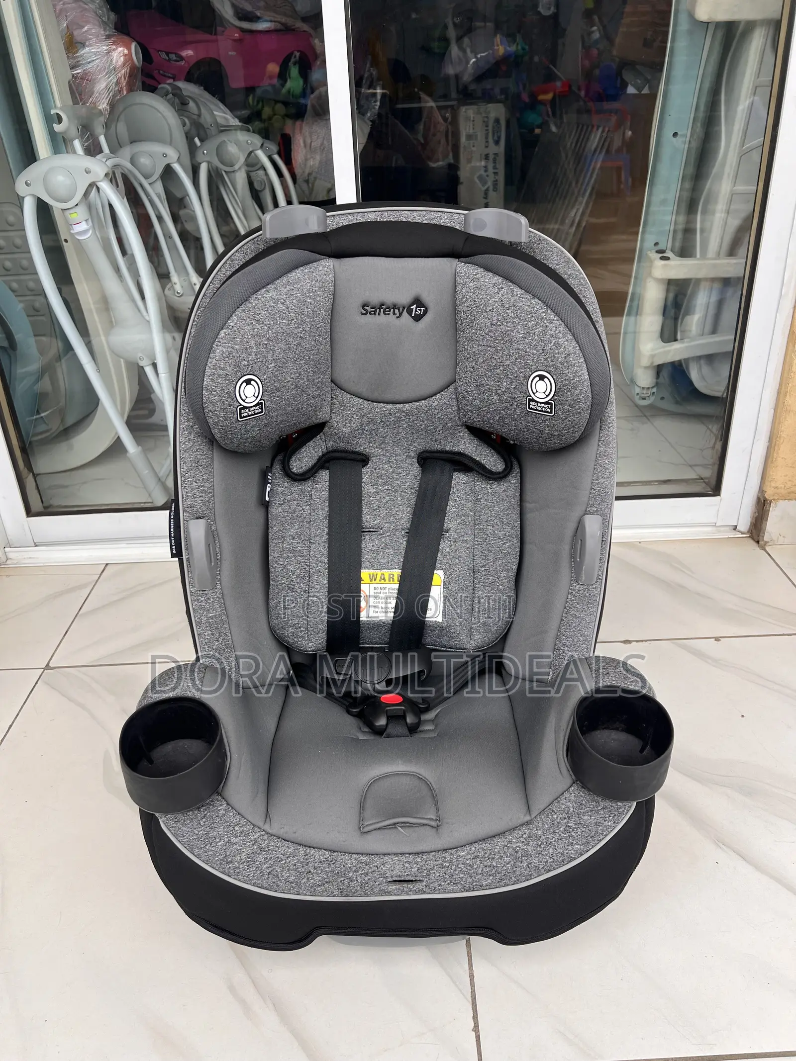Imported All in One Safety 1st Car Seat (0-8yrs)