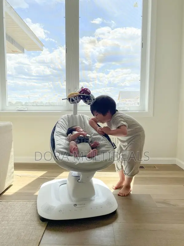 4moms Mamaroo Blutooth Swing Lastest Model (5.0)