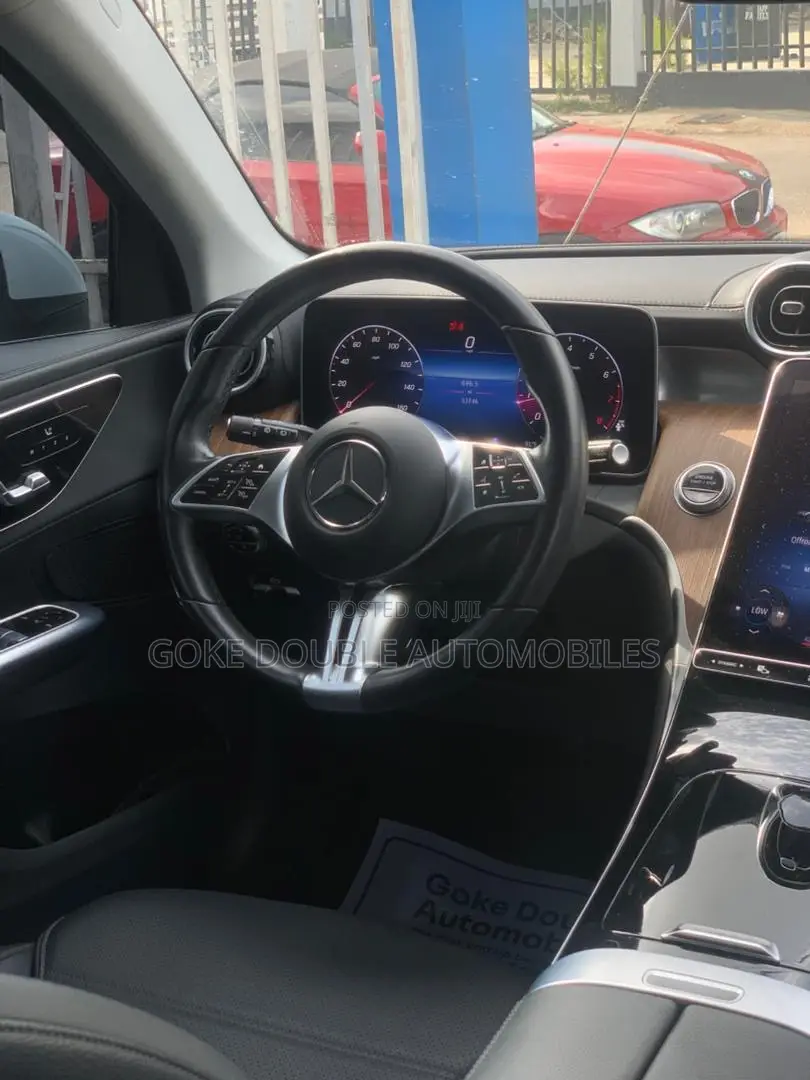 Mercedes-Benz GLC-Class 2024 White