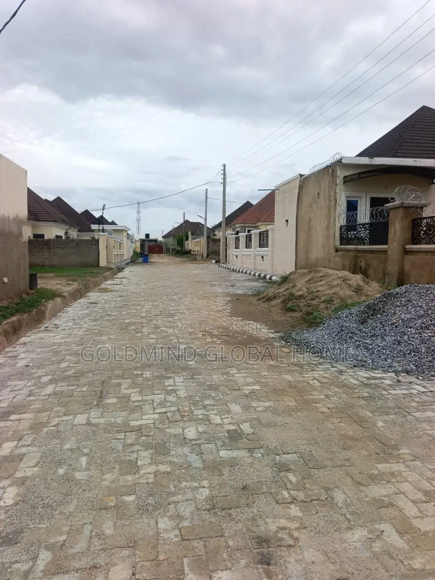 6 Units of Shops for Sale – Mahs Home Estate, Lugbe