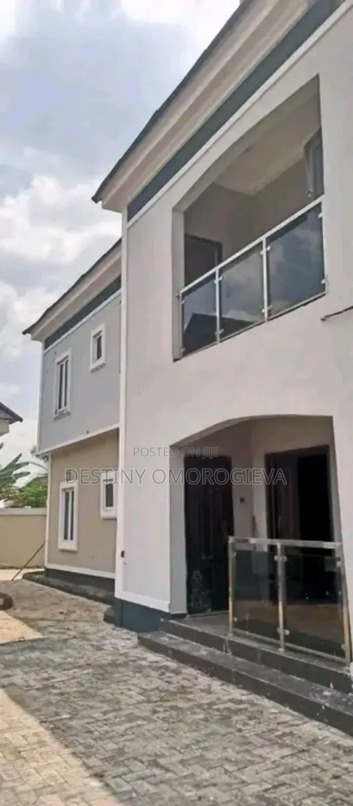 Furnished 1bdrm Block of Flats in Keen Real Estate, Benin City for rent